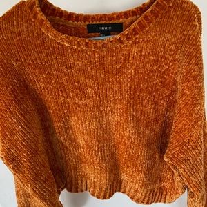 Velvet cropped sweater